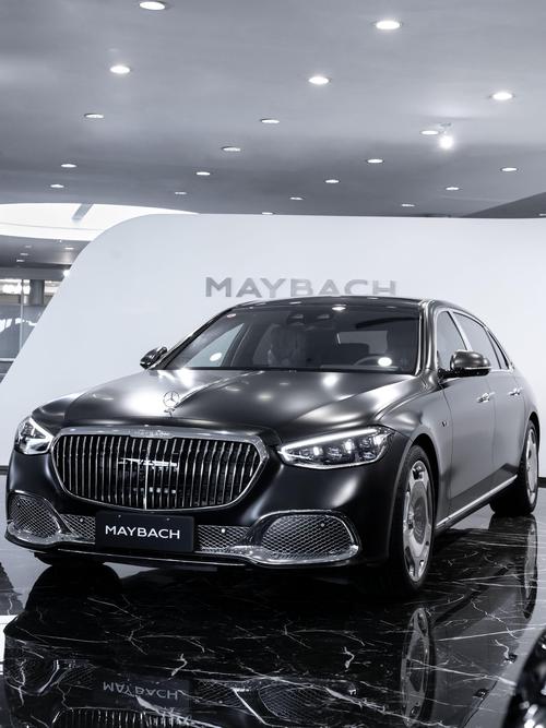 广州131岚图汽车的售后服务让用户无忧出行，迈巴赫未来的豪华车趋势